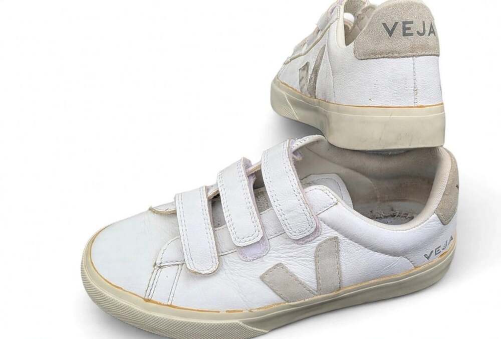 Veja Esplar Velcro Sneakers Size 9 White Leather